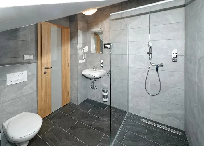 17 Seen 3* Eggstätt