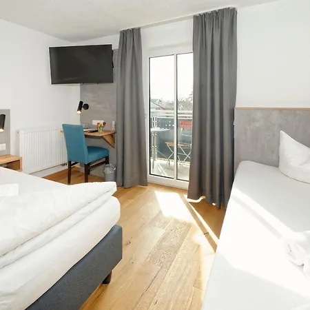17 Seen Hotel 3*