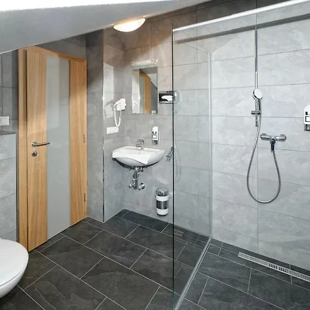 17 Seen 3* Eggstätt